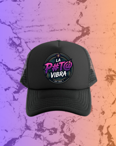 Gorra Beisbolera "LA P#T@ VIBRA" – Estilo Streetwear Premium - Imagen 3